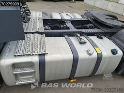 Mercedes Actros 1851 4X2 BigSpace 2x Tanks