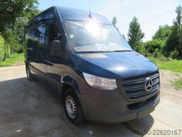 Mercedes-Benz Sprinter 311