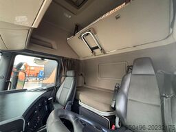 Scania R 580 6x2*4 FOR SALE AS CHASSIS / CHASSIS L=730...