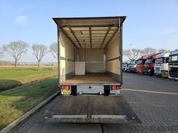 M.A.N. 8.180 TGL 8.160 TGL