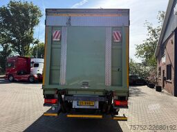 DAF LF 210 8.1M Koffer 2.5T LBW ACC Airco Zijdeur N...