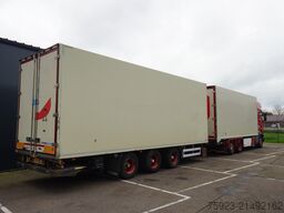 Scania SCANIA R 580 – 6x2 refrigerated truck combinati...