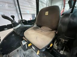 JCB 8026