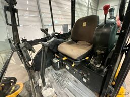 JCB 8026