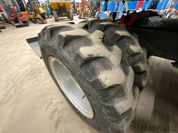 Neuson EW 100
