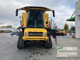 New Holland CR 9.90 RAUPE