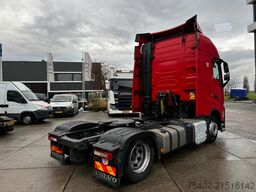 Volvo FH 13.460 Globetrotter / Mega / 2x Tank