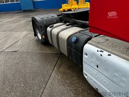 Volvo FH 13.460 Globetrotter / Mega / 2x Tank