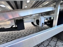 MERCEDES-BENZ Sprinter 317 CDI+ Neuer Alu Aufbau+Luftfederung