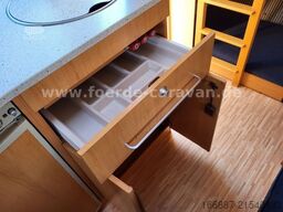 HYMER/ERIBA Eriba Living 505 dreier Etagenb. - Nr. 14  (3)