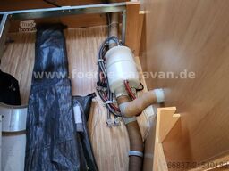 HYMER/ERIBA Eriba Living 505 dreier Etagenb. - Nr. 14  (3)