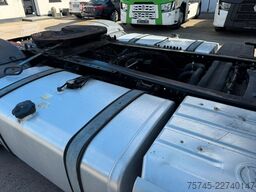MAN TGX 18.460 * VOLUMEN * RETARDER*315 / 70 BEREIFT
