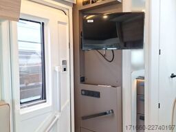 BÜRSTNER B66 TD 690 *Hubbett*Lithium*TV/SAT