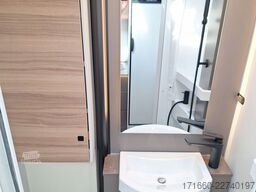 BÜRSTNER B66 TD 690 *Hubbett*Lithium*TV/SAT