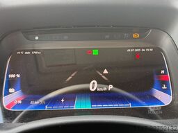 FUSO eCanter 7C18e Elektro Klima 3-Sitzer Koffer LBW