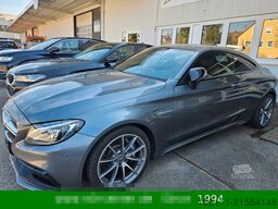 MERCEDES-BENZ C 63 AMG Coupé V8 Night-Paket Burmester SportAbg