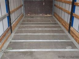 WECON WPR 782 SG BDF-Wechselpritsche 7,7m/Schiebeverde