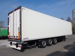 SCHMITZ CARGOBULL SKO 24/L V7 Doppelst./Trennwand vorber./617 Std.