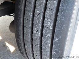 SCHMITZ CARGOBULL SKO 24/L V7 Doppelst./Trennwand vorber./617 Std.