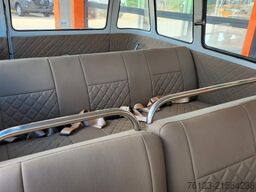 VW T 1 Samba mit Safarifenster