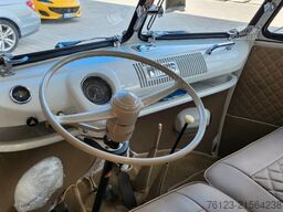VW T 1 Samba mit Safarifenster