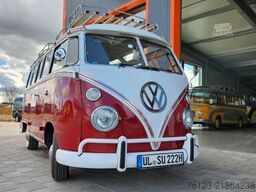 VW T 1 Samba mit Safarifenster