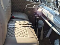 VW T 1 Samba mit Safarifenster