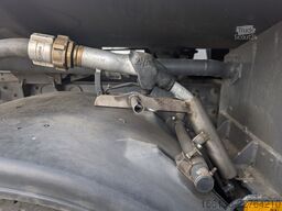 Mercedes-Benz LKW Tankfahrzeug MB Atego