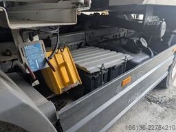Mercedes-Benz LKW Tankfahrzeug MB Atego