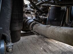 Mercedes-Benz ACTROS 1848 BLS +ADR