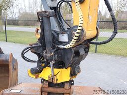 Liebherr R914 COMPACT STD | ROTOTILT | 2X BUCKET | DOZER...