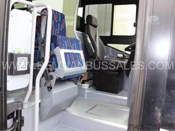 Iveco Crossway 12m Pop / Double middle door / Lift / ...