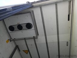 Schmitz Cargobull 3 AXLE FRIGO TRAILER WITH THERMO KING SLX I BI-...