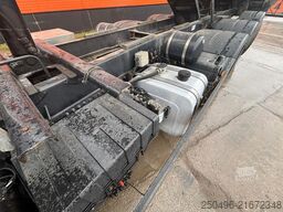 MAN TGX 35.480 8x4*4 BOX L=6166 mm