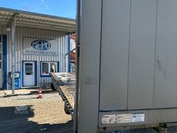 Krone Jumbo Plattform 7,82 mit Lochleiste