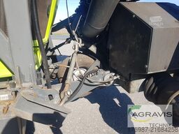 Claas XERION 4000 SADDLE TRAC