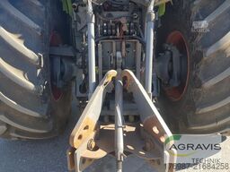 Claas XERION 4000 SADDLE TRAC