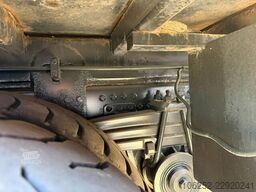 Volvo FM 360 8x4 PRITSCHE + KRAN EFFER 275 - 4S + JIB...
