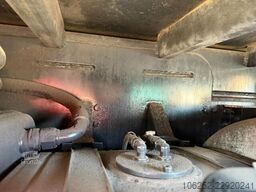 Volvo FM 360 8x4 PRITSCHE + KRAN EFFER 275 - 4S + JIB...