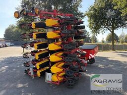 Väderstad TEMPO V 12 + FH 2200 Fronttank