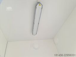 sonstige mobil Toilette Festanschluß verfügbar