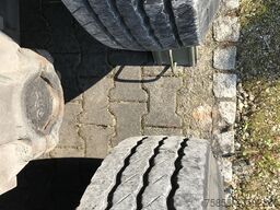 SCHMITZ 3Achser Bundeswehr mit HU+SP TOP Zustand