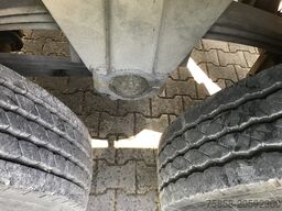 SCHMITZ 3Achser Bundeswehr mit HU+SP TOP Zustand