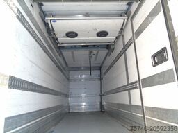 Volvo FL 14.210 + ATP/FRC + CARRIER + LIFT + EURO 6