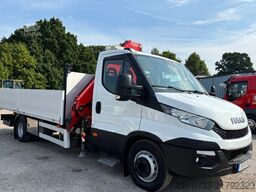 Furgón con grúa montada sobre camión Iveco 72C17 Fassi Kran/Crane F70B 1.24