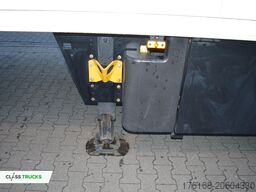 SCHMITZ CARGOBULL SKO FP 60 ThermoKing SLXi 300