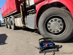 Scania G490 8x4 TRIDEM PRITSCHE + KRAN FASSI F275A.2.2...