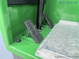 Combilift C8000 / GAS / DUPLEXX 4700 / FREE LIFT