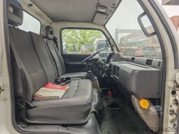 Nissan Cabstar 35.13 Isoli PNT 205