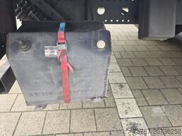 MERCEDES-BENZ 816 Koffer, Ladebordwand, viel in 2025 repariert